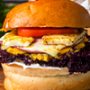 Burger vegetarian cu halloumi